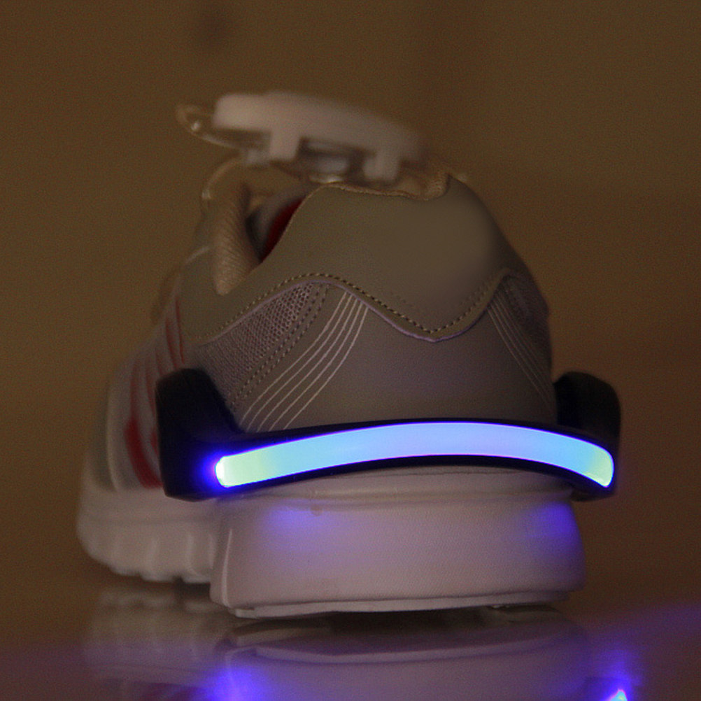 Running Visibility Gear - ไฟ LED แบบหนีบรองเท้า 2 ชิ้น อุปกรณ์สำหรับวิ่งกลางคืน