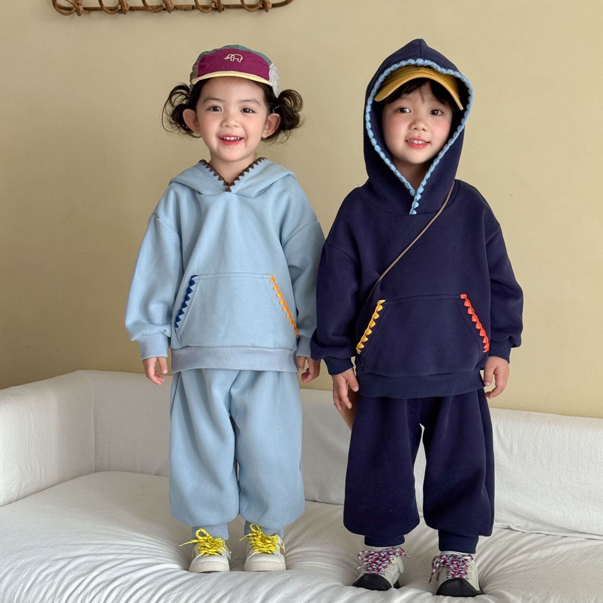ชุดเสื้อผ้าเด็กแขนยาวสำหรับฤดู - Running Gear Kids บทวิจารณ์และราคา