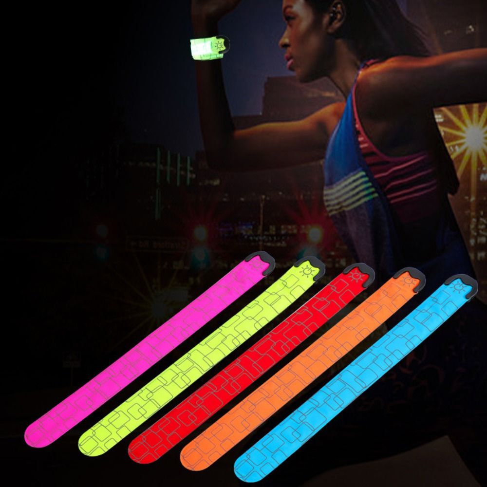 ปลอกแขนวิ่งกลางคืนแบบใช้แบตเตอ - Running Visibility Gear บทวิจารณ์และราคา