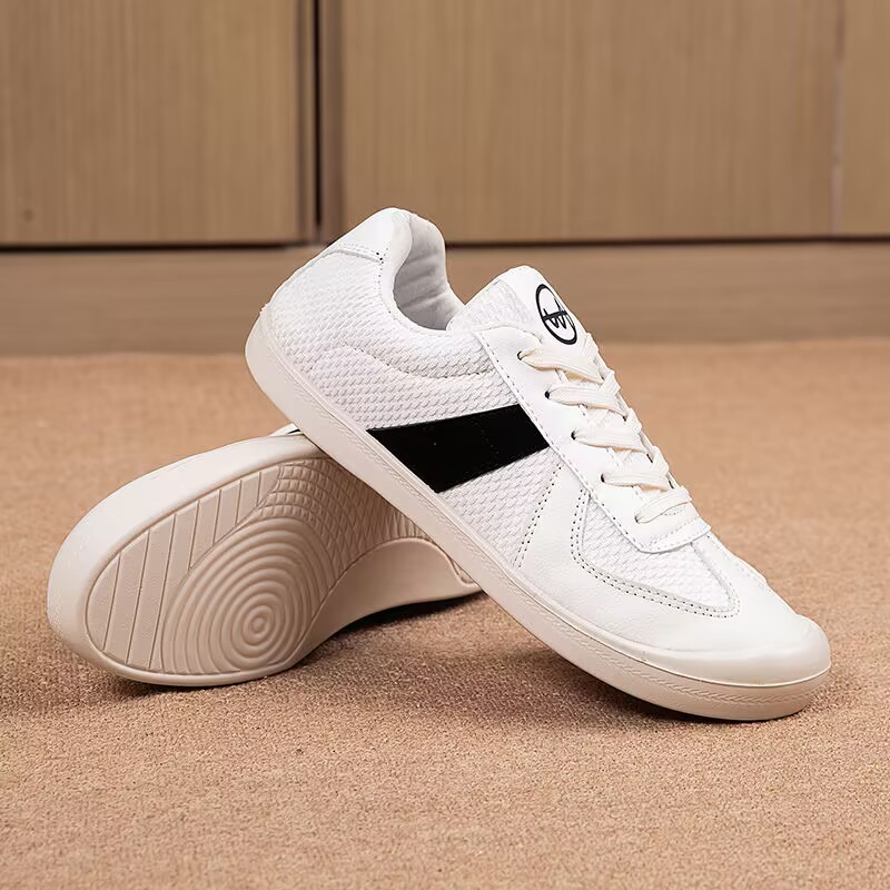 รองเท้ากีฬาผู้หญิง รองเท้าลำลอ - Running Shoes Women บทวิจารณ์และราคา