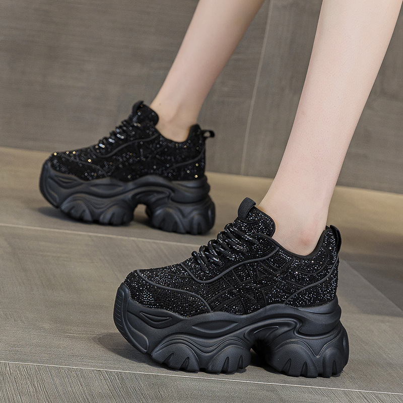 รองเท้าผ้าใบผู้หญิงแบบผูกเชือก - Running Shoes Women บทวิจารณ์และราคา