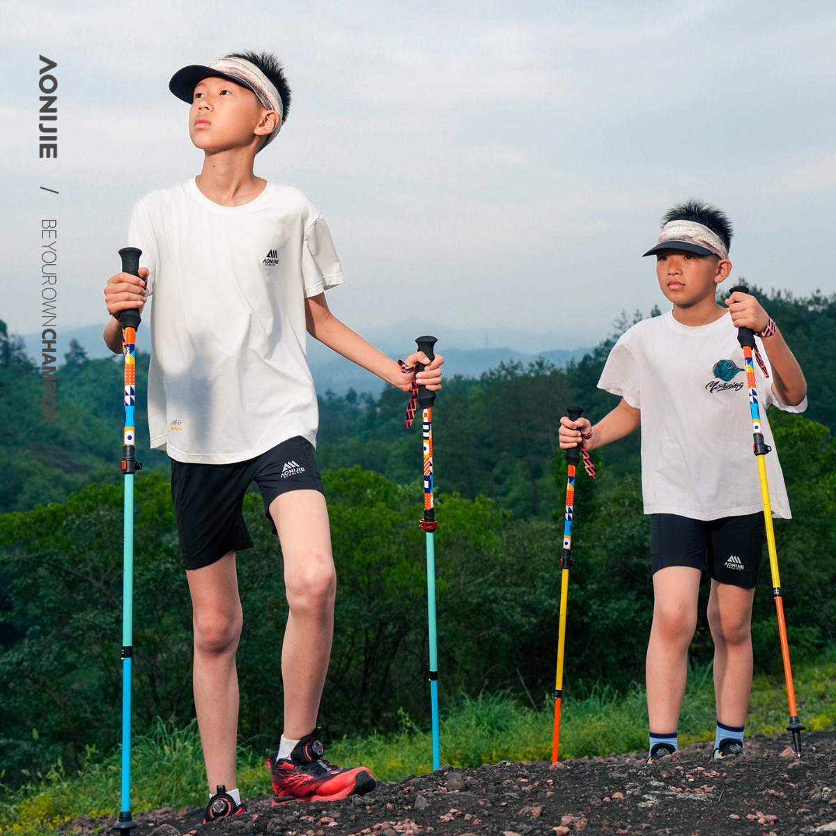 ไม้เท้าเดินป่าสำหรับเด็ก AONIJ - Trekking Pole Carbon บทวิจารณ์และราคา